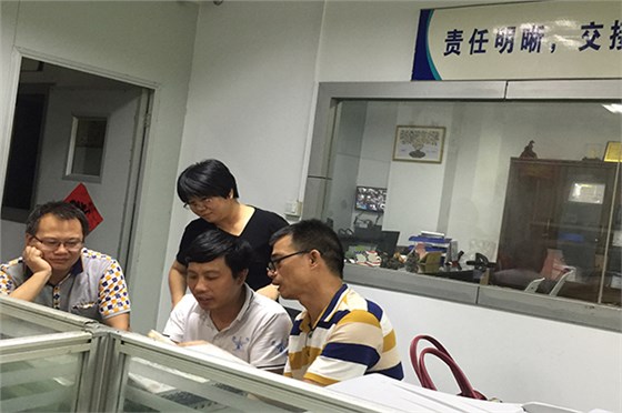 珠三角塑膠模具定制廠家，就是省心省力還省時?。?！