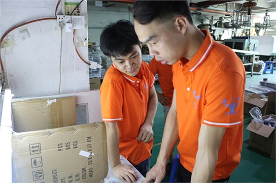 找高品質(zhì)藍(lán)牙耳機模具廠——博騰納是您的不二之選