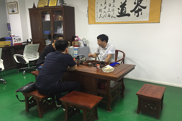 電子產品開模，就找深圳精密塑膠模具廠！